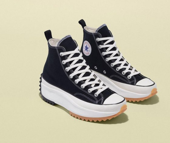 Где купить самые модные кеды сезона JW Anderson?