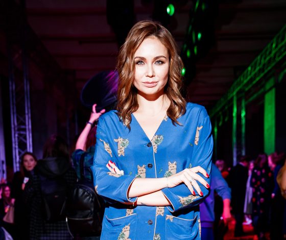 Ляйсан Утяшева, Мария Кожевникова и Наталья Подольская на показе Alena Akhmadullina