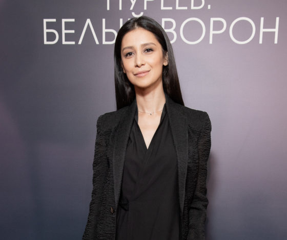 Равшана Куркова, Ингеборга Дапкунайте и Зара на премьере фильма Рэйфа Файнса «Нуреев. Белый ворон»