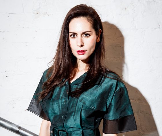 Сабина Ахмедова, Алена Долецкая и Анна Чурина на показе Tegin 