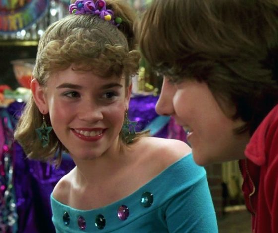 Вспомнить все: как сейчас выглядит девочка из фильма «Из 13 в 30»? Горяча!