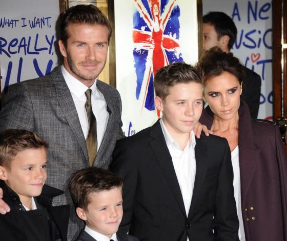 Виктории Бекхэм — 45! Как ее поздравила семья?