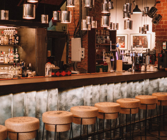Moriarty Bar&Kitchen: бар, который ты будешь советовать друзьям