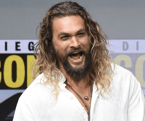 Что нужно делать, чтобы быть крутым парнем? Джейсон Момоа показывает