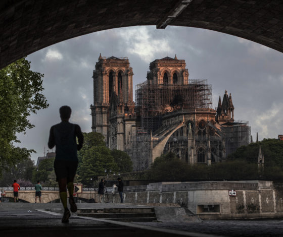 Больше недели после трагедии: что известно о состоянии Собора Парижской Богоматери?