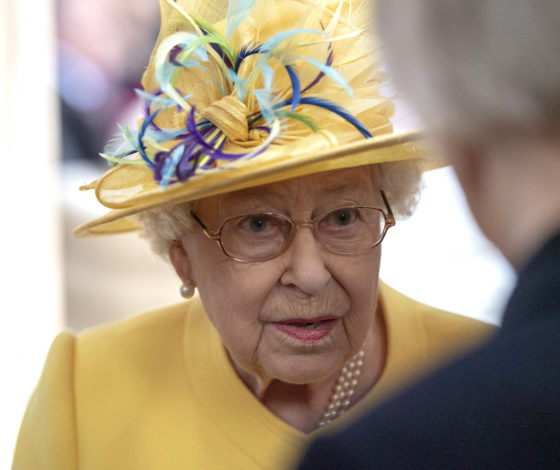 В день рождения Елизаветы II: самые громкие скандалы королевской семьи