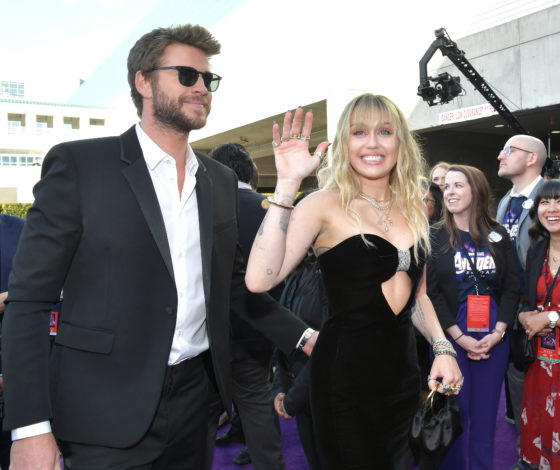 Майли и Лиам разводятся! Вспоминаем самые короткие браки звезд