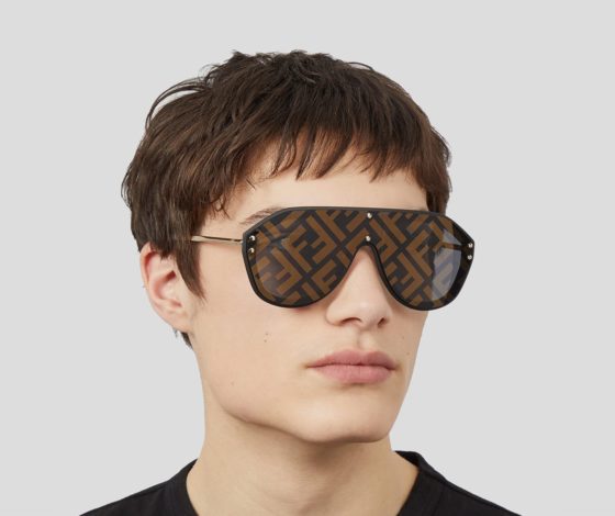 Смотри на жизнь сквозь Fendi! Самые смелые солнцезащитные очки сезона