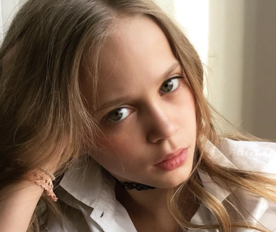 Школьница из Красноярска вошла в список самых красивых девочек планеты — что о ней известно?