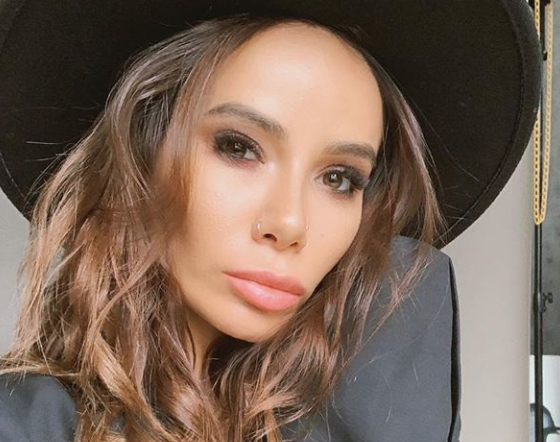 «Я же мать»: Айза Анохина рассказала, почему завидует тем, у кого нет детей 