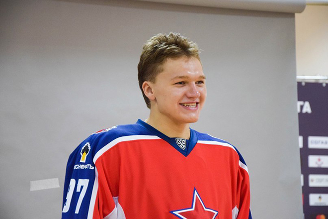 Кирилл Капризов (22) — нападающий клуба Континентальной хоккейной лиги ЦСКА