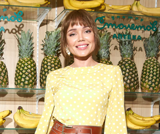 Ассоль, Анна Чурина и Анна Цуканова-Котт на презентации летнего gift-box #ябудужить100лет