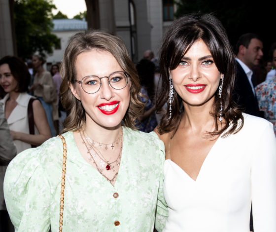 Ксения Собчак, Константин Богомолов и Константин Райкин на закрытии шестого сезона Интеллектуального клуба «418»