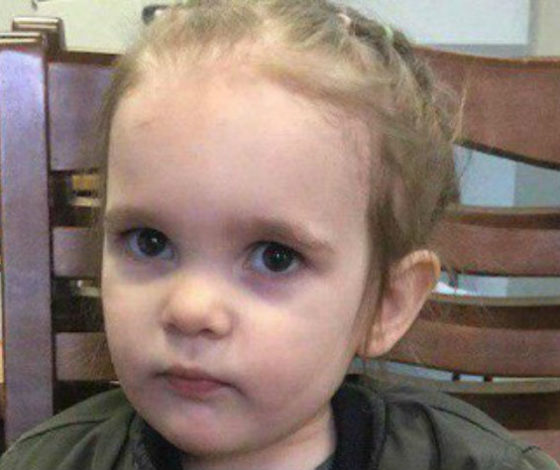 Почему вся Сеть говорит об этой девочке из поликлиники? Собрали всю информацию!