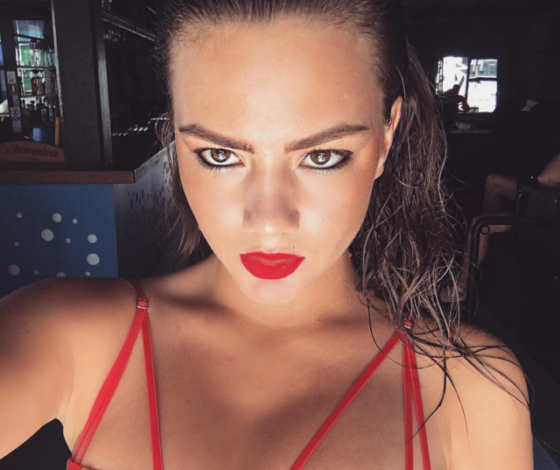 Новую девушку Джонни Деппа обвинили в эскорте! Бывшие подруги...