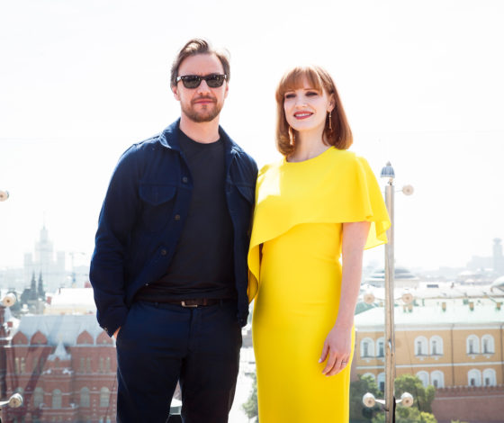 Джеймс МакЭвой и Джессика Честейн в Москве! Что делали звезды в столице?