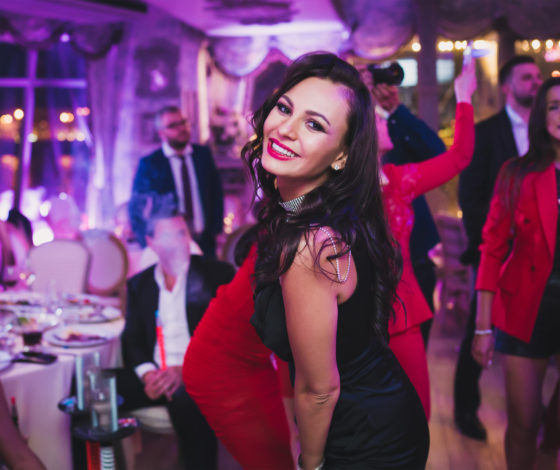 Как отметила тридцатилетие Инна Жиркова, жена футболиста Юрия Жиркова?