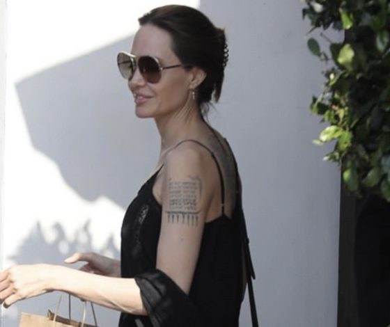 Анджелина Джоли в топике! Новый выход звезды