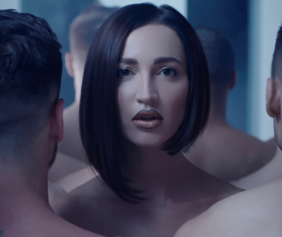 Берём попкорн! Алена Водонаева заявила, что поёт лучше Ольги Бузовой