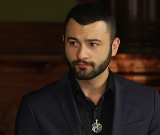 Эксклюзив PEOPLETALK: звезда «Битвы экстрасенсов» Констатин Гецати о романе с ученицей и победе в новом шоу