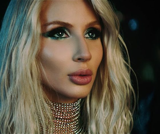 «Пошлость, плагиат и молодежная повестка»: в Сети раскритиковали новый клип Светланы Лободы