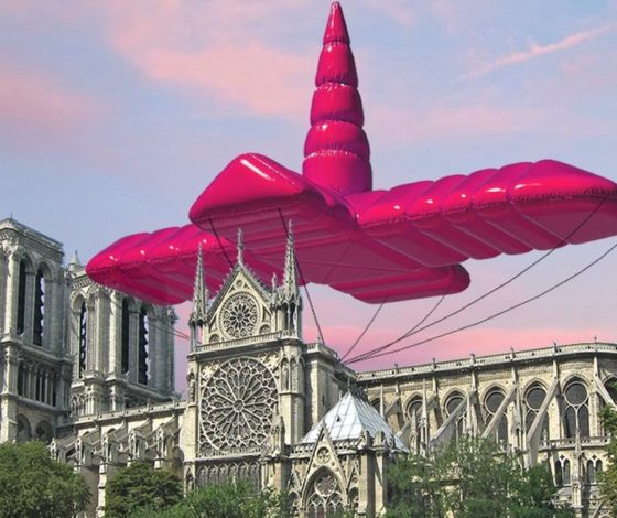 Новый и очень неожиданный проект по восстановлению Нотр-Дама. У собора будет надувная крыша?