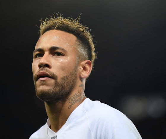 Неймара обвинили в изнасиловании. Футболист все отрицает!