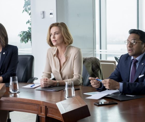 Что смотреть в кино прямо сейчас: очень смешная комедия с Шарлиз Терон и другие новинки