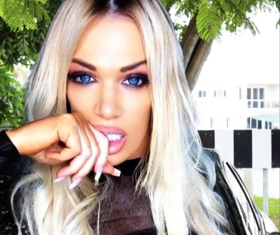 Вот это поворот! Instagram забанил фото самой горячей бабушки в мире за откровенный снимок! 