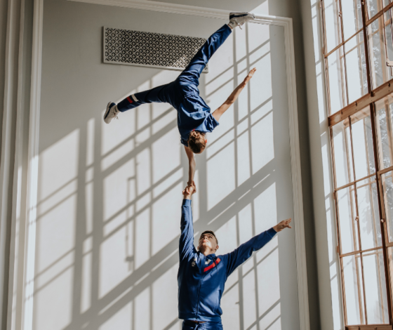 В чем заниматься спортом красиво? Смотри здесь