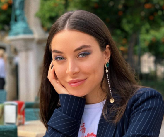 Эксклюзив PEOPLETALK: как Элина Чага сняла клип за 100 долларов в новом шоу VBATTLE?