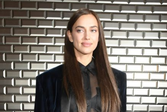 Купер, ты только посмотри на это! Самые крутые выходы Ирины Шейк в мини