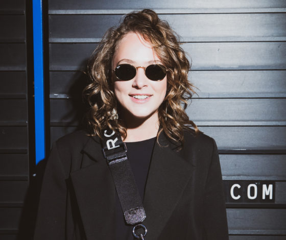 Аглая Тарасова, Саша Бортич и Ирина Горбачева на первом сольном концерте Муси Тотибадзе