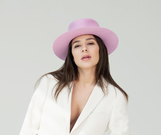 Эксклюзив PEOPLETALK. Участница «ПЕСНИ» на ТНТ REDGI о том, почему у нее не задались отношения с Бастой, о личной жизни и карьере