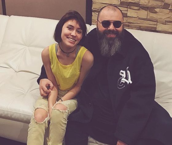 Что произошло? Звезда шоу «ПЕСНИ» на ТНТ Кристина Кошелева разорвала контракт с Malfa