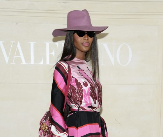 Наоми Кэмпбелл, Джиджи Хадид и Гвинет Пэлтроу на показе Valentino Haute Couture