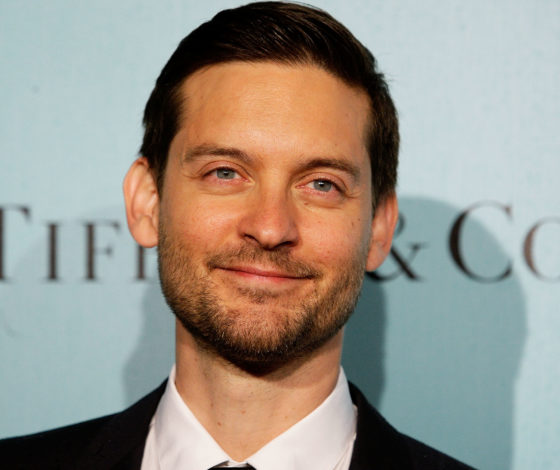 А ты знал? С кем встречается Тоби Магуйар?