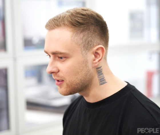 Жестокое задержание во время митинга! Кто из звёзд поддержал Дарью Сосновскую, и почему это касается каждого!