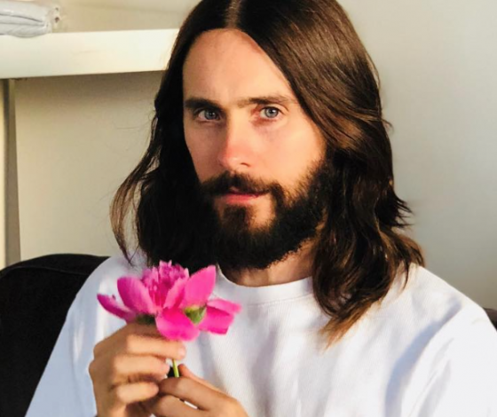 Все еще играют студентов и подростков: звезды, которые вообще не выглядят на свой возраст