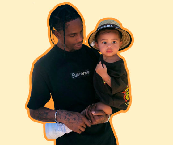 Сколько стоит: кроссовки дочки Кайли Дженнер