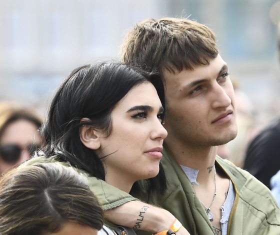 Отношения нового уровня: Дуа Липа и Анвар Хадид сделали одинаковый… маникюр
