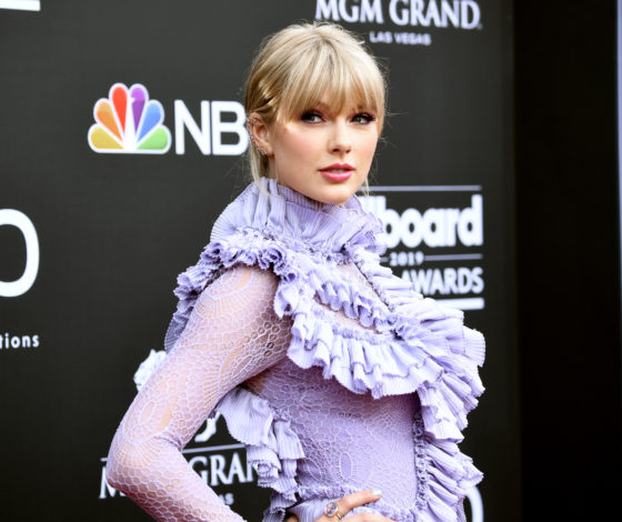 Тейлор Свифт опять в центре скандала! Что на этот раз?