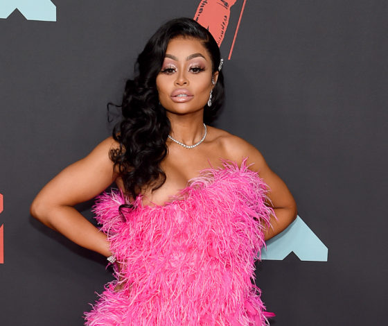 Блэк Чайна и Кайли Дженнер в одинаковых платьях. Голосуй, кому идет больше!