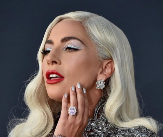 Врага надо знать в лицо. Как выглядит бывшая нового бойфренда Леди Гаги?