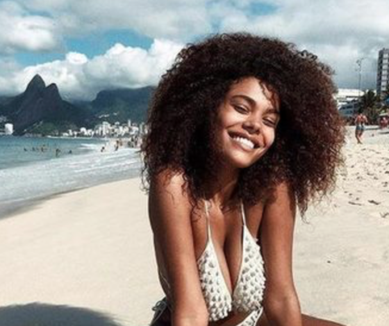 Каникулы мечты: Венсан Кассель и Тина Кунаки катаются на серфе на Гавайях