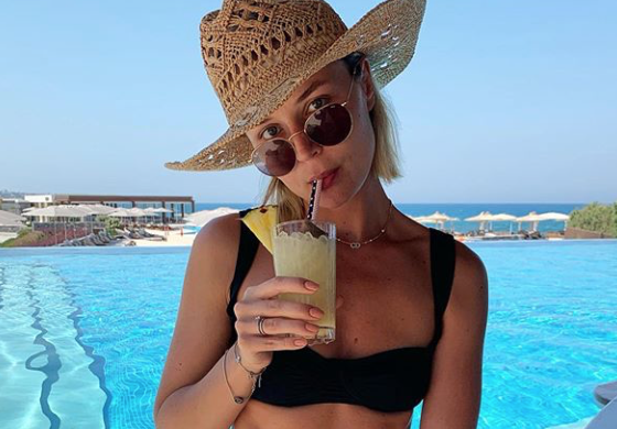 Вот это пресс! Новое фото Полины Гагариной в купальнике