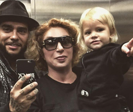 Мама Тимати посмеялась над словами Шишковой об охране внучки