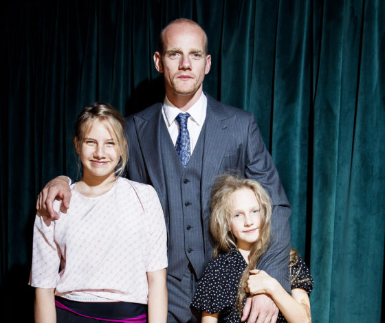 Юрий Колокольников, Анна Чурина и Юлия Снигирь на премьере фильма «Тайна печати дракона»