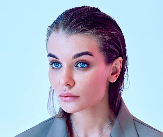 Как в 30 выглядеть лучше, чем в 20? Дарья Коновалова рассказала, сколько тратит на бьюти-процедуры для лица