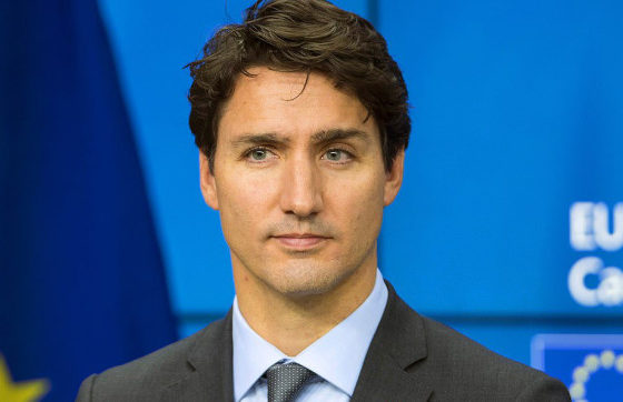 Тут такое дело... Премьер-министра Канады обвинили в расизме из-за фото в костюме Аладдина